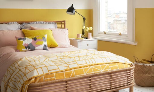 Camera da letto giallo miele: idee per un colore dolce